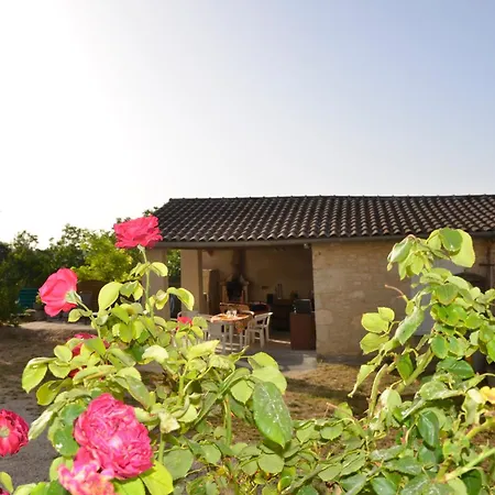 De Acacias Dans Un Environnement Rural Au Calme Casa de Férias *